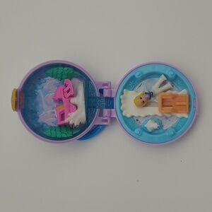 Mattel Polly Pocket Snowmobile  Purple Toy Compact Playcase Set Winter